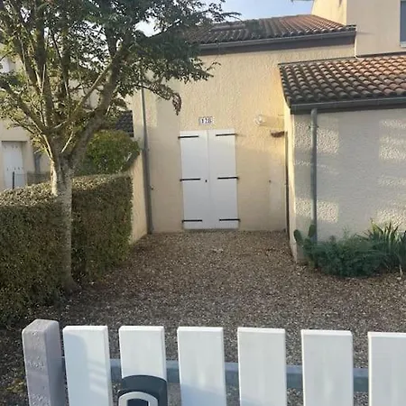 Les Bleuets Futuroscope Maison 4 Personnes 沙斯讷伊迪普瓦图