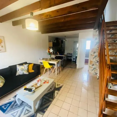 Les Bleuets Futuroscope Maison 4 Personnes * 沙斯讷伊迪普瓦图